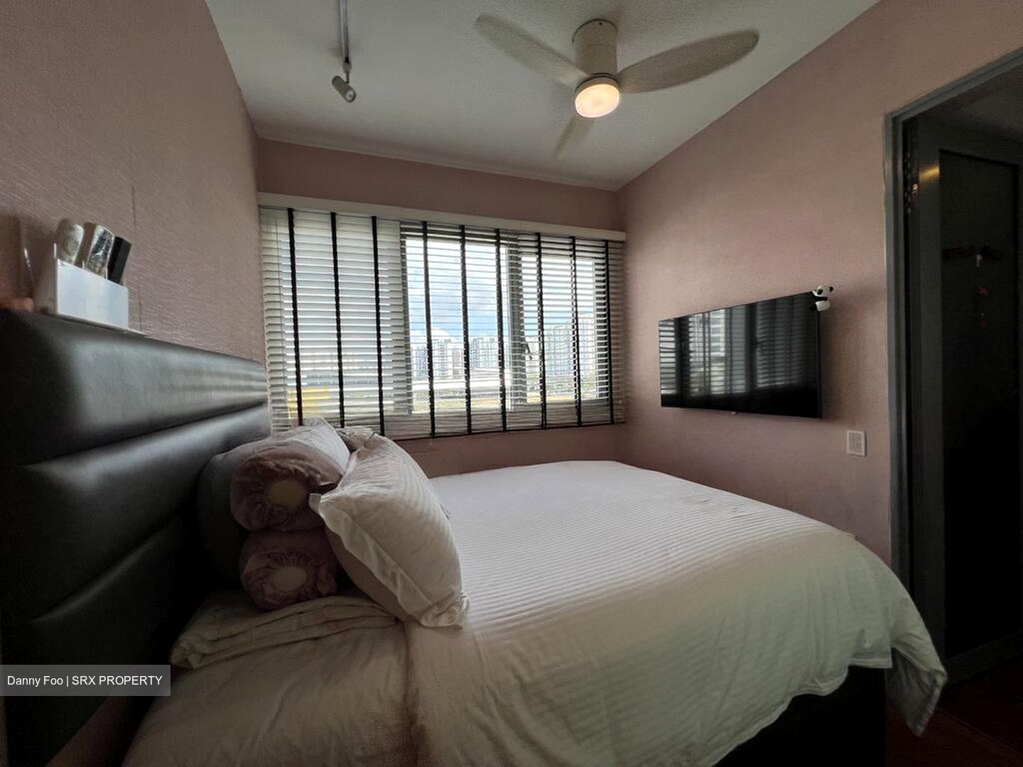 A Treasure Trove (D19), Condominium #523942821